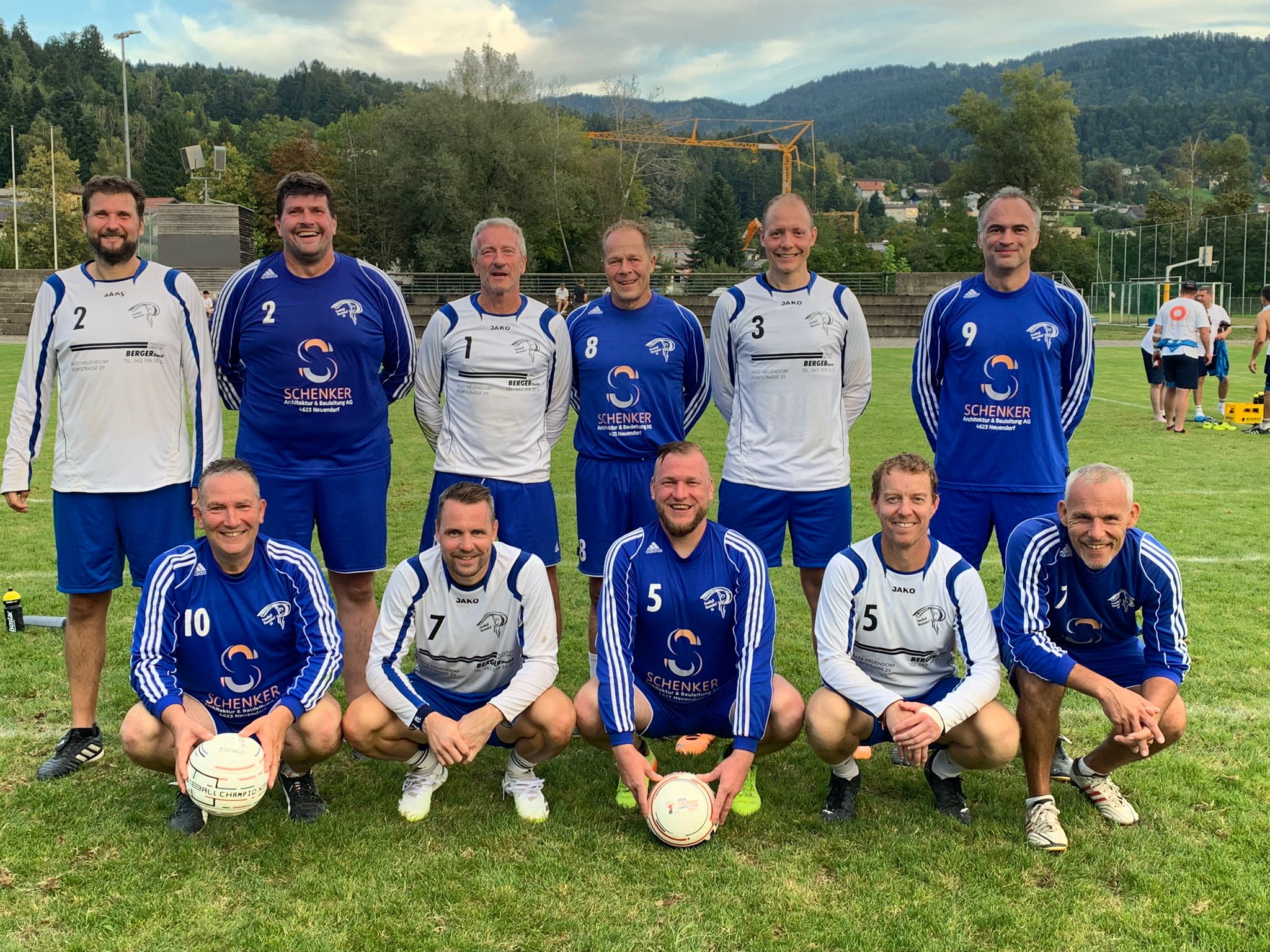 Erfolgreiche Neuendörfer Faustballer an der Senioren-SM
